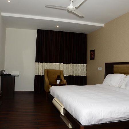 Hotel Fortune Blue Sikar Экстерьер фото