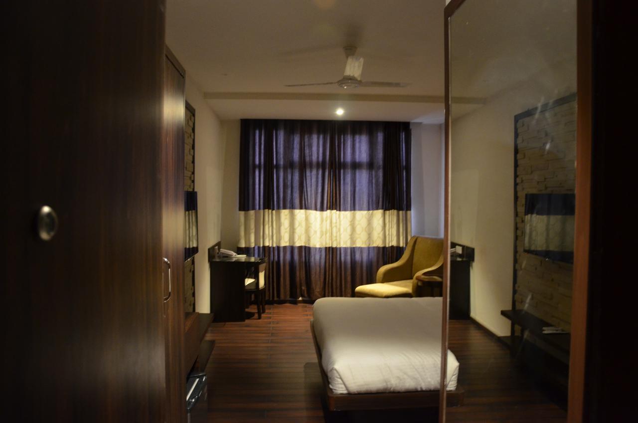 Hotel Fortune Blue Sikar Экстерьер фото