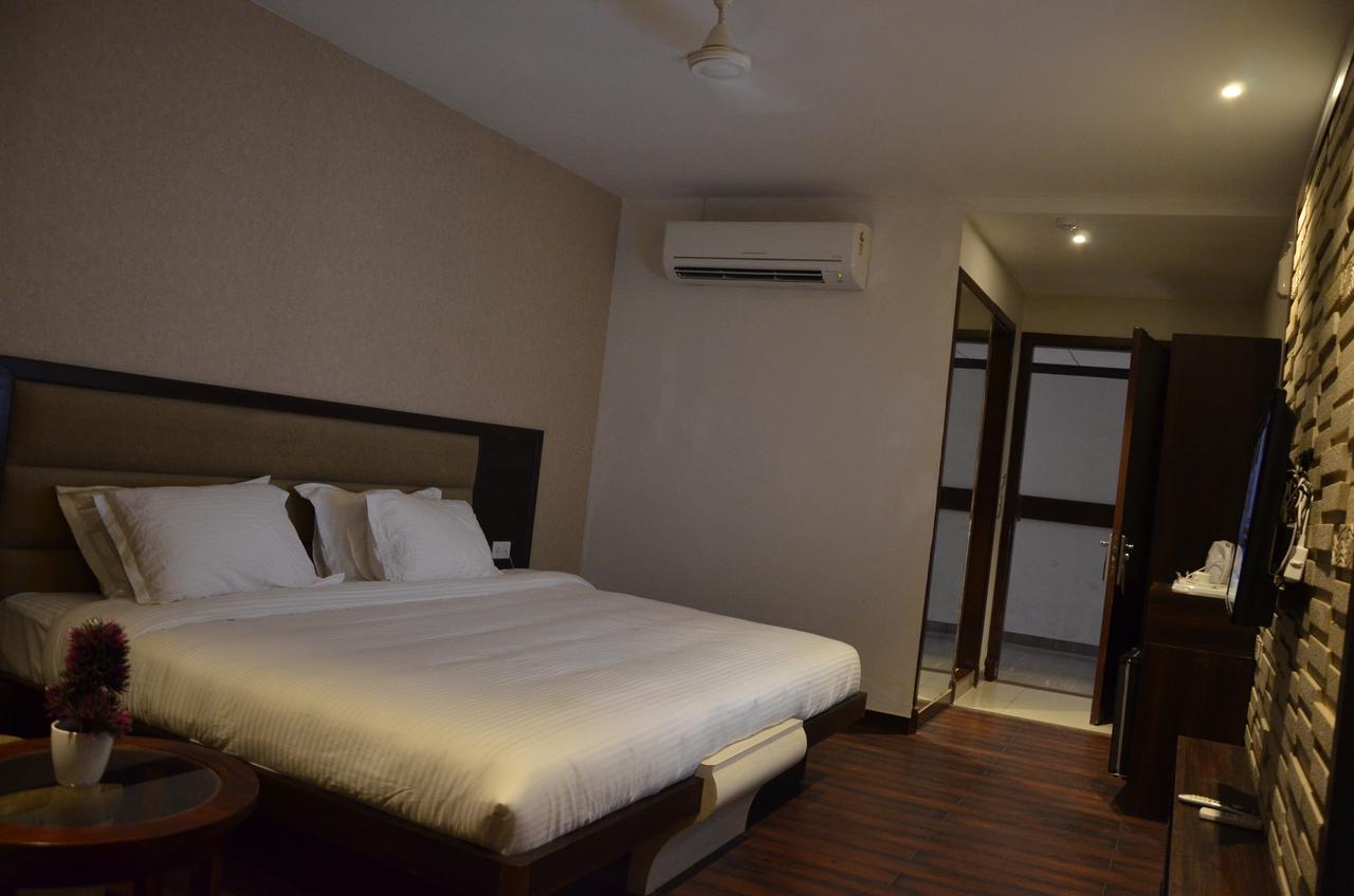 Hotel Fortune Blue Sikar Экстерьер фото